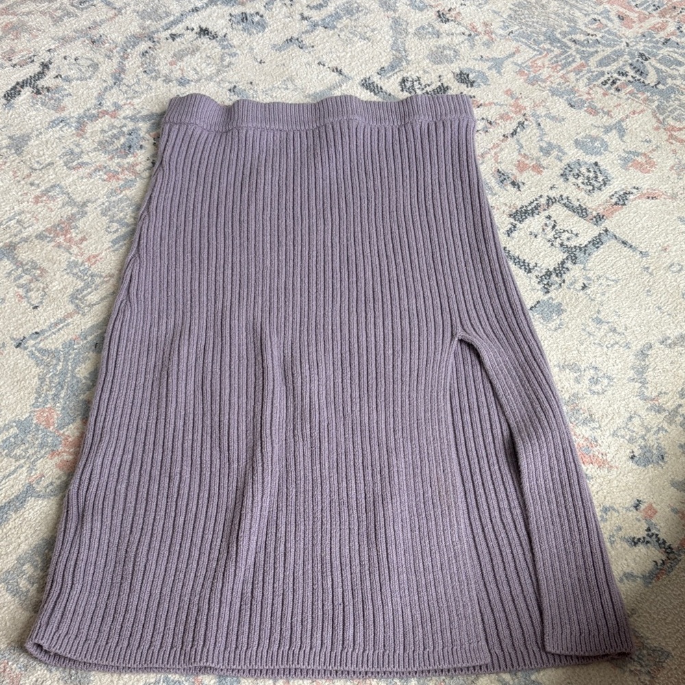 Hollister Lavender Ribbed Midi Skirt size medium